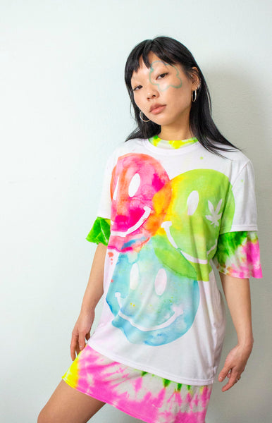 Fahren Feingold "SUPER HAPPY TEE" Limited Edition