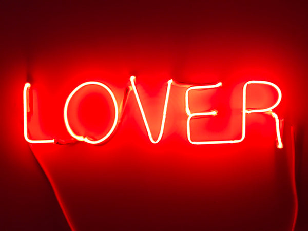 Indira Cesarine "LOVER (fire red)"