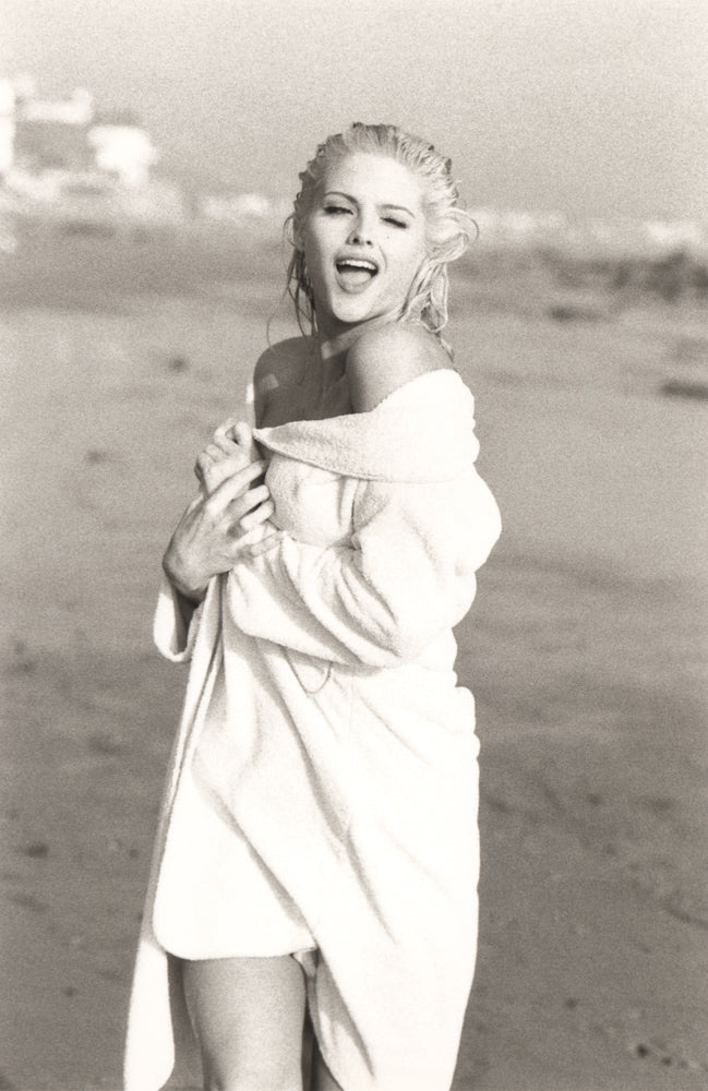 Daniela Federici "Anna Nicole Smith Winking on Malibu Beach, LA"