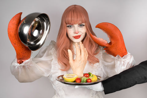 Giulia Grillo aka Petite Doll "Enjoy your meal"